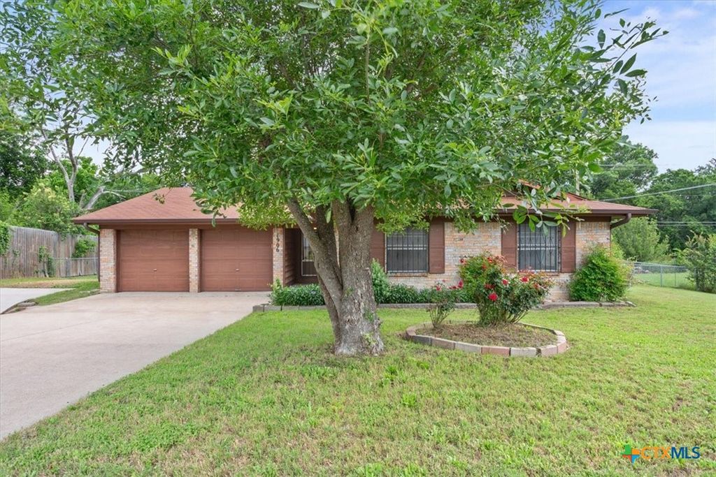 1906 Willowbend Drive, Killeen, TX 76543
