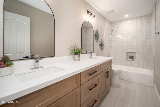 9575 N 82ND Lane, Peoria, AZ 85345