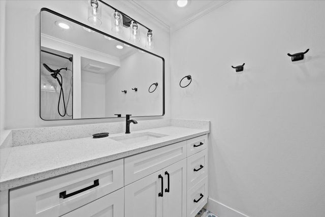221 Brackenwood Terrace, Palm Beach Gardens, FL 33418