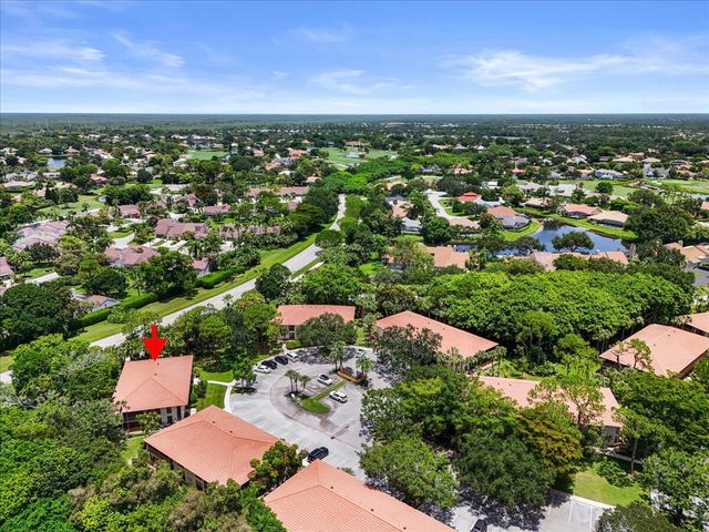221 Brackenwood Terrace, Palm Beach Gardens, FL 33418