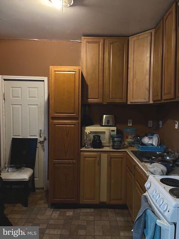 3261 N PHILIP ST, Philadelphia, PA 19140