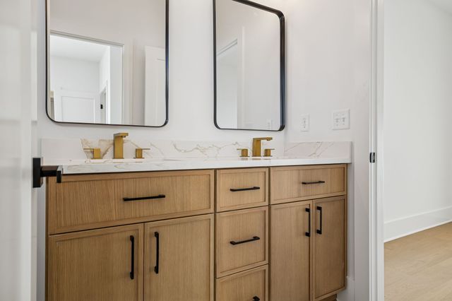 904 Douglas Ave, Nashville, TN 37206