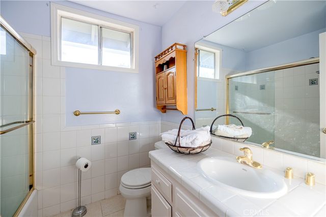 4296 Avenida Amelgado, Thousand Oaks, CA 91360