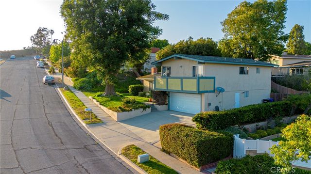4296 Avenida Amelgado, Thousand Oaks, CA 91360