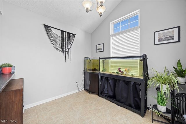 27226 S Emerald Oval, Olmsted Twp, OH 44138