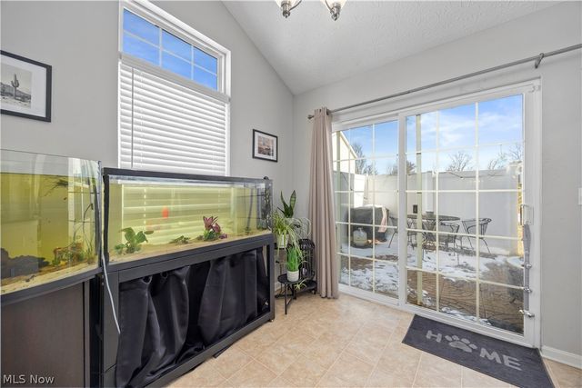 27226 S Emerald Oval, Olmsted Twp, OH 44138