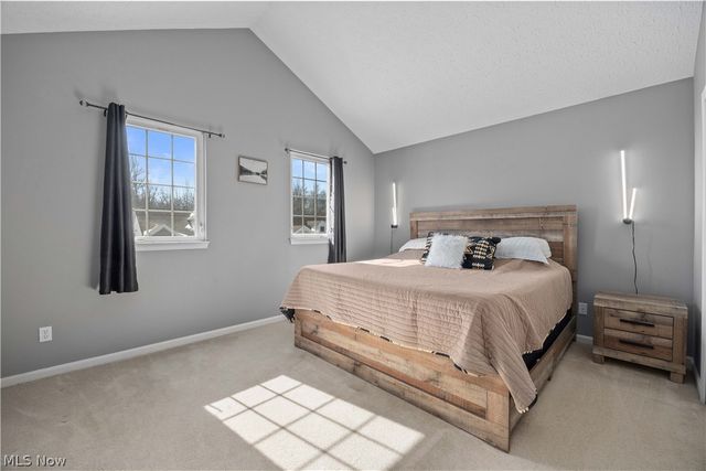 27226 S Emerald Oval, Olmsted Twp, OH 44138