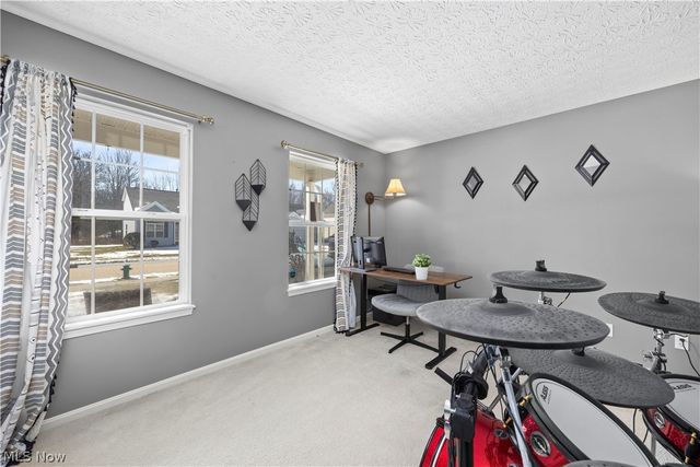 27226 S Emerald Oval, Olmsted Twp, OH 44138