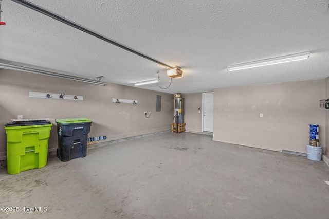 103 Kenmore Court, New Bern, NC 28560