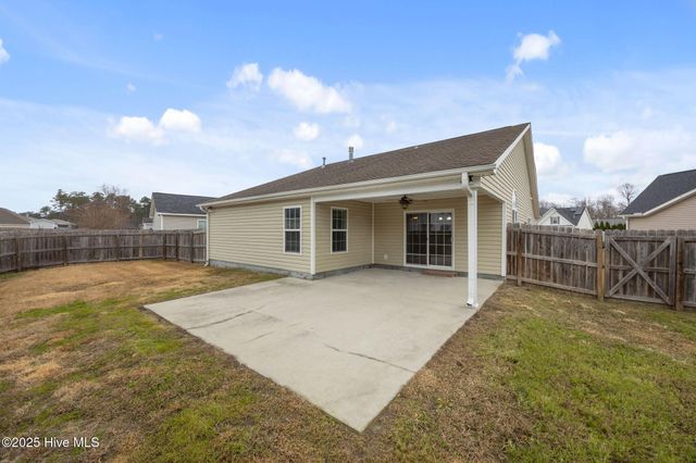 103 Kenmore Court, New Bern, NC 28560