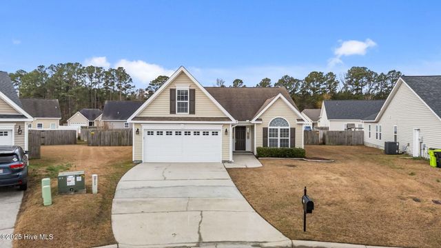103 Kenmore Court, New Bern, NC 28560
