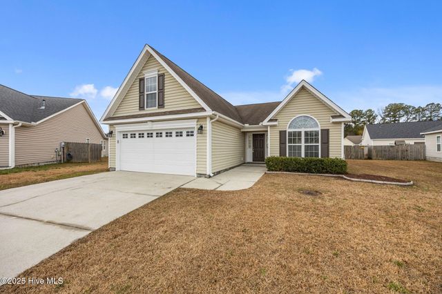 103 Kenmore Court, New Bern, NC 28560