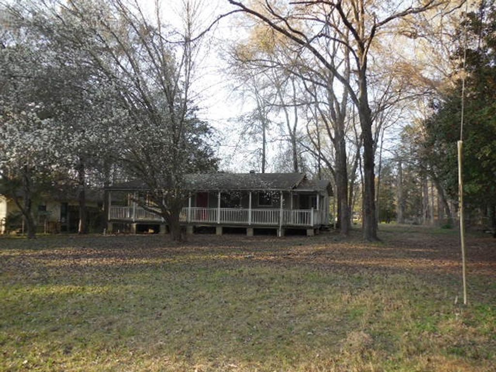 1104 Foreman Road, Doyline, LA 71023