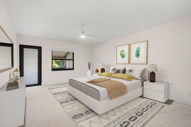 13921 Royal Palm Court B, Delray Beach, FL 33484