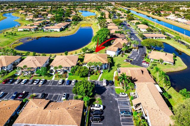13921 Royal Palm Court B, Delray Beach, FL 33484