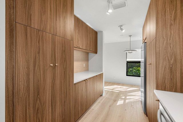 13921 Royal Palm Court B, Delray Beach, FL 33484