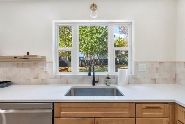 414 Mephisto Circle, Lawrenceville, GA 30046
