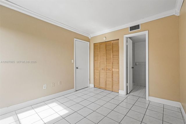 4713 NW 7th St 404-1, Miami, FL 33126