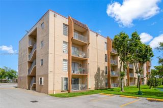 4713 NW 7th St 404-1, Miami, FL 33126