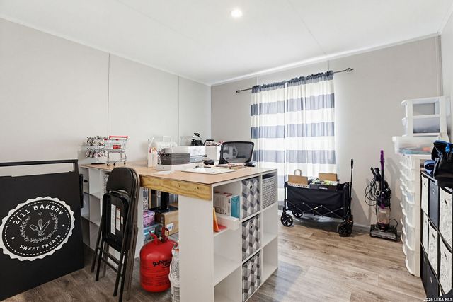 126 COUNTY ROAD 157, Floresville, TX 78114