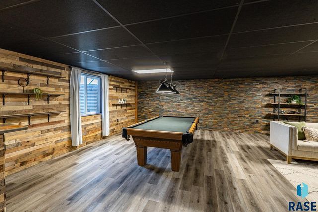 220 N Elm St Street, Lennox, SD 57039