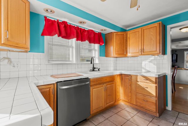 618 N 2ND Street, Chillicothe, IL 61523