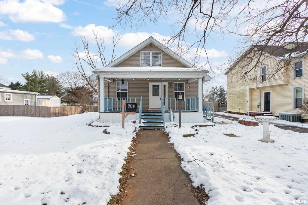 618 N 2ND Street, Chillicothe, IL 61523