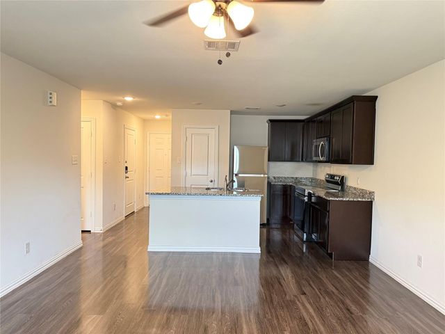 302 Connecticut Street, Houston, TX 77029