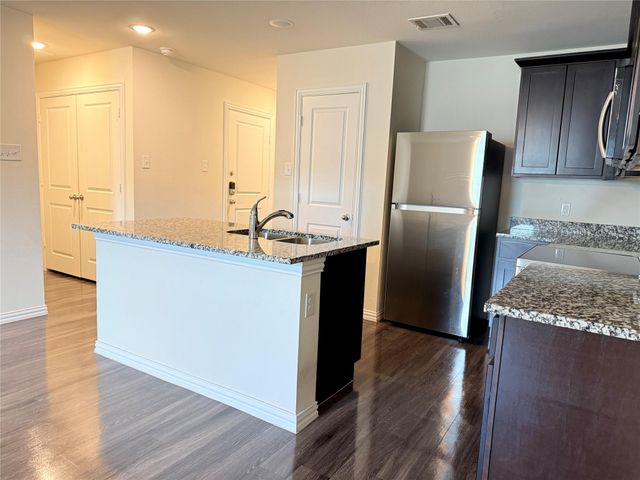 302 Connecticut Street, Houston, TX 77029