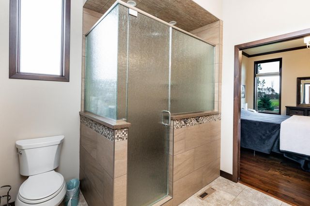 319 50th Place W, West Fargo, ND 58078