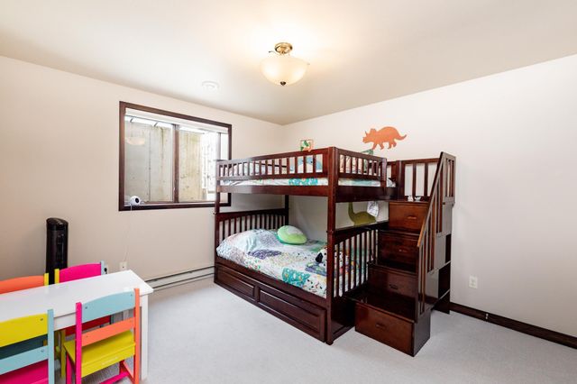 319 50th Place W, West Fargo, ND 58078