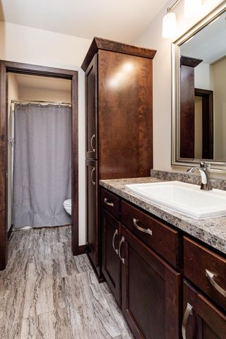 319 50th Place W, West Fargo, ND 58078