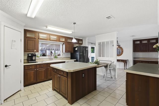8798 SW 66TH AVENUE, Ocala, FL 34476