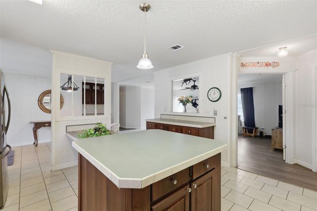 8798 SW 66TH AVENUE, Ocala, FL 34476