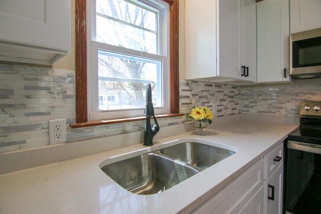 1826 Winchester Street, Madison, WI 53704