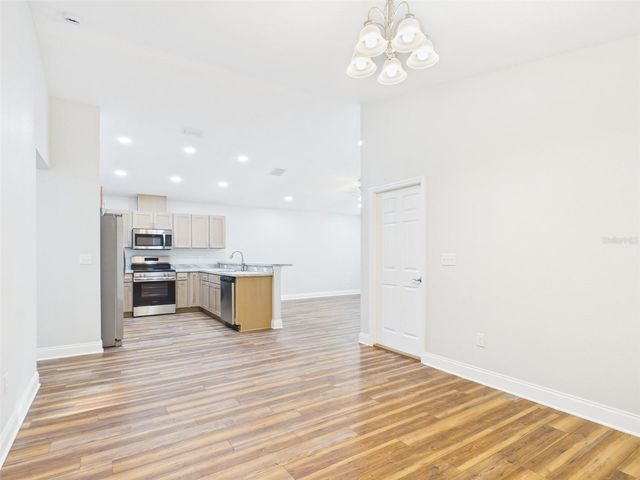 837 N LINCOLN AVENUE, Lakeland, FL 33815