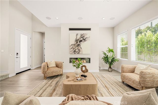 150 Edna, Lake Forest, CA 92630