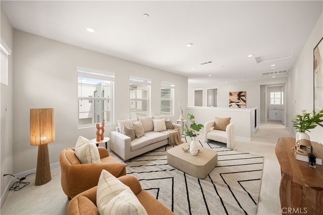 150 Edna, Lake Forest, CA 92630
