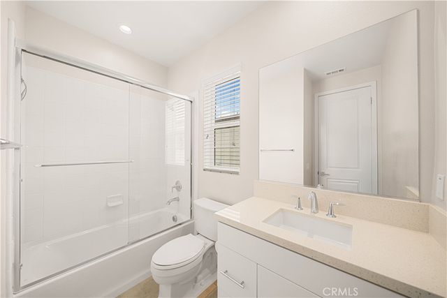 150 Edna, Lake Forest, CA 92630