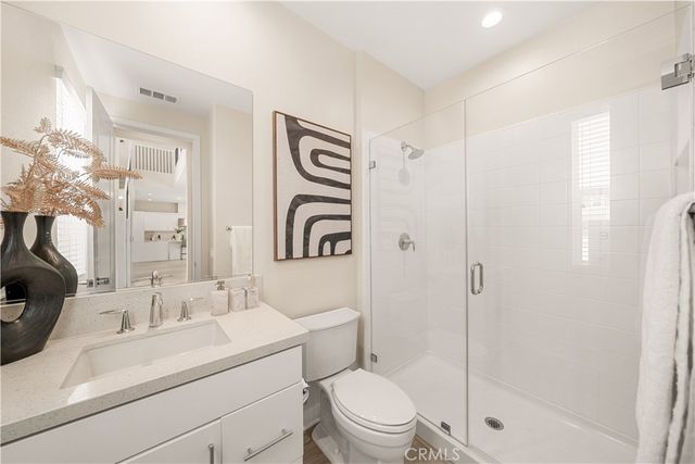 150 Edna, Lake Forest, CA 92630