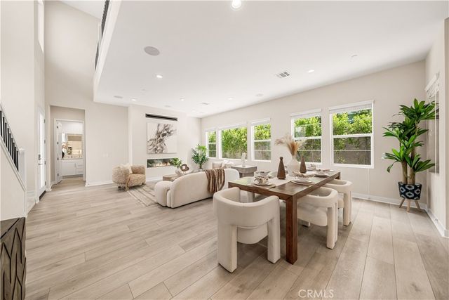 150 Edna, Lake Forest, CA 92630