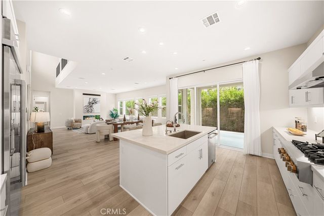150 Edna, Lake Forest, CA 92630