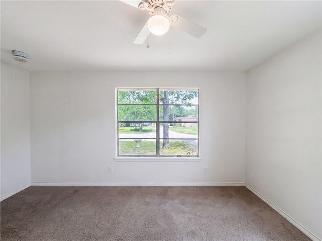 205 W Decatur Street, Chico, TX 76431
