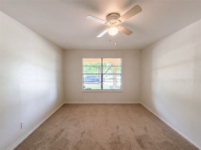 205 W Decatur Street, Chico, TX 76431