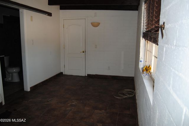 859 W Kelso Street, Tucson, AZ 85705