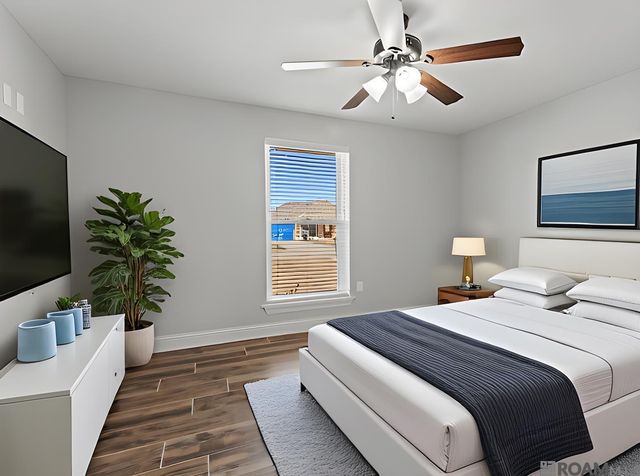 11332 Peggy St, St Amant, LA 70774