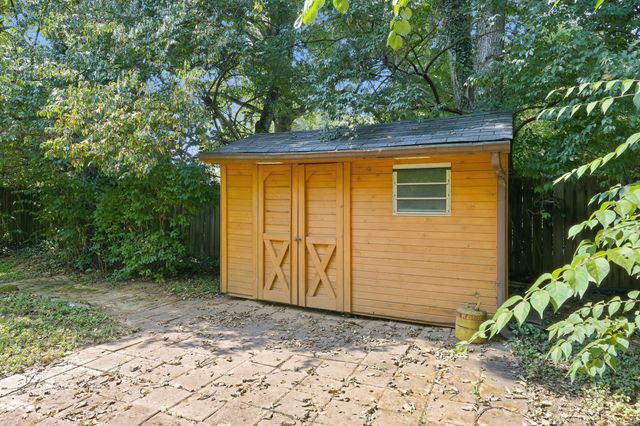 165 Cherokee Park, Lexington, KY 40503