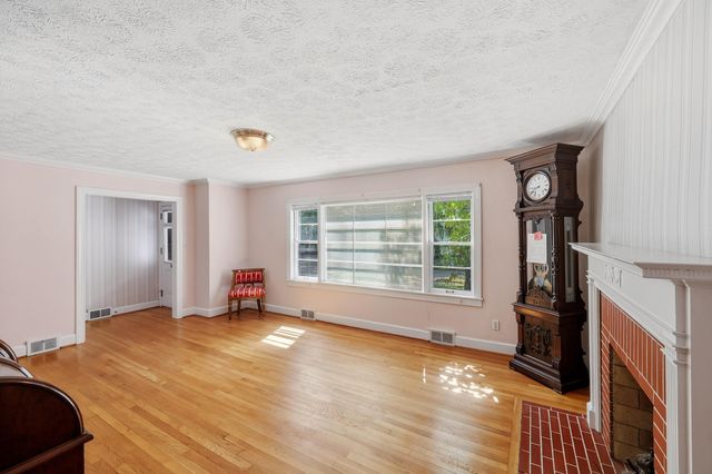 165 Cherokee Park, Lexington, KY 40503