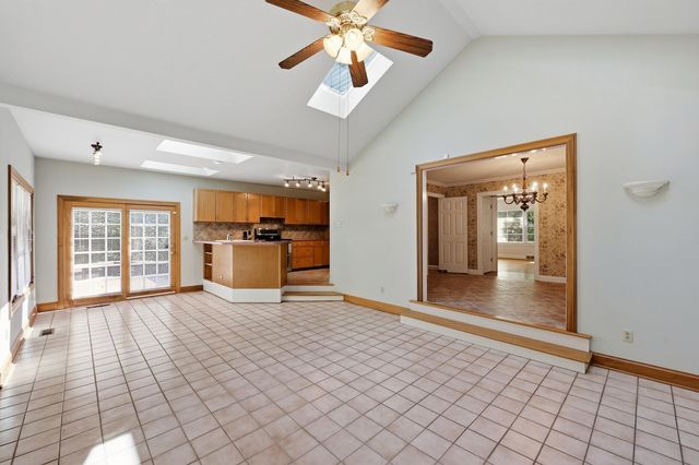 165 Cherokee Park, Lexington, KY 40503