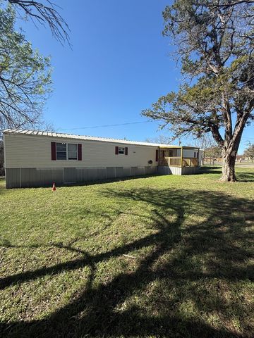 103 E Deerfield, Kerrville, TX 78028